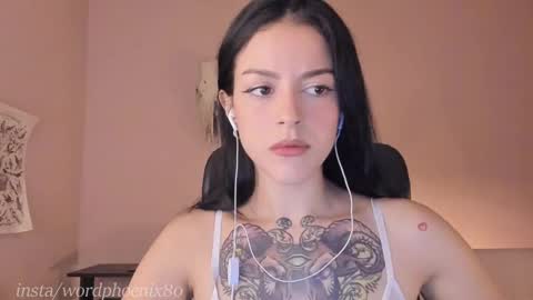 phoenixx_x online show from 12-10-24, 11:40