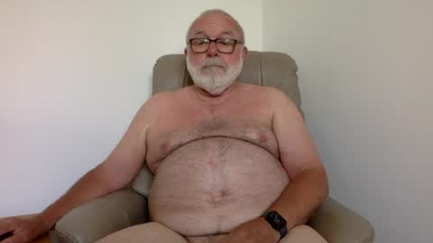 Snapshot of phozzagain chatting on 07-14-26, 10:32 phozzagain online show from 07-14-26, 10:32