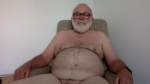 Snapshot of phozzagain chatting on 07-19-26, 09:24 phozzagain online show from 07-19-26, 09:24
