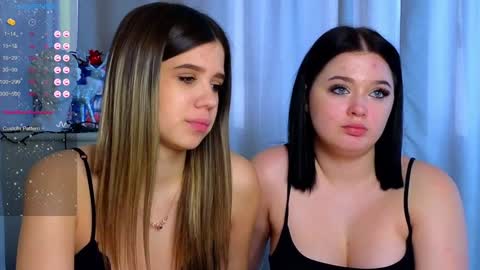 Snapshot of phyllisheart chatting on 02-04-25, 11:49 Lora black and Lili blonde welcome you here online show from 02-04-25, 11:49