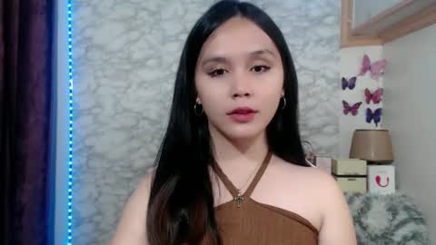 Snapshot of pia_intownx chatting on 06-06-26, 11:48 Ms Pia online show from 06-06-26, 11:48