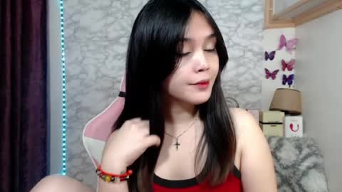 Snapshot of pia_intownx chatting on 07-19-26, 12:03 Ms Pia online show from 07-19-26, 12:03
