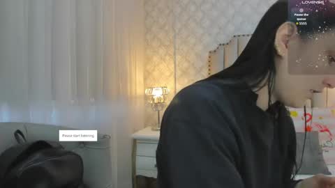    online show from 04-18-26, 11:25