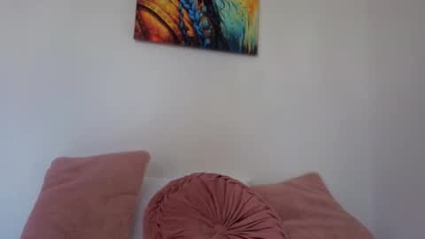 Liz online show from 04-15-26, 08:20