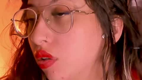 Snapshot of piafisher_ chatting on 10-05-25, 12:47 PIA FISHER online show from 10-05-25, 12:47