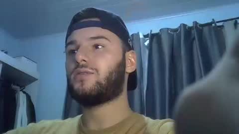 Snapshot of piazaocwbbb chatting on 02-05-26, 04:39 piazaocwbbb online show from 02-05-26, 04:39