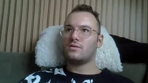 Snapshot of piazaocwbbb chatting on 02-18-26, 07:10 piazaocwbbb online show from 02-18-26, 07:10