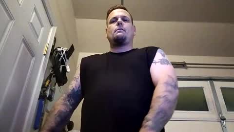 Snapshot of pickleback69 chatting on 12-31-24, 09:31 pickleback69 online show from 12-31-24, 09:31