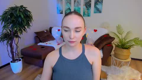 Emelie online show from 02-22-25, 01:13