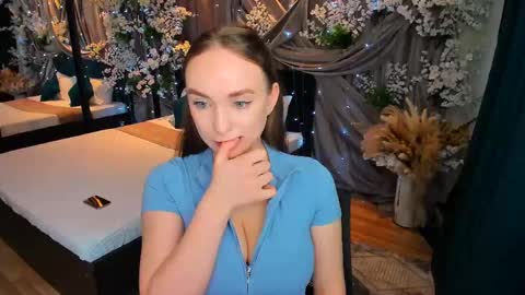 Emelie online show from 02-23-25, 01:10