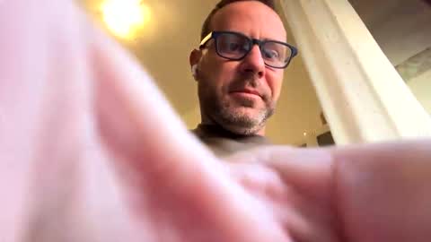 pier749802 online show from 11-14-25, 02:05