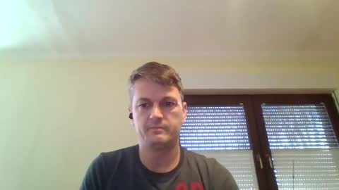 piercingsxxx online show from 12-15-25, 09:02