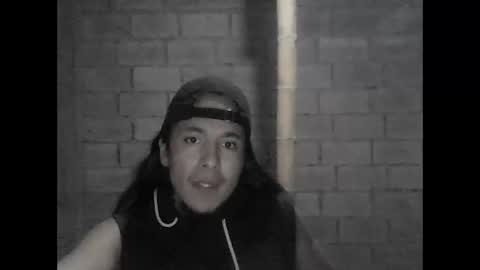 Snapshot of pierootcrow chatting on 09-20-25, 04:24 pierootcrow online show from 09-20-25, 04:24