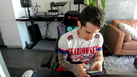 Snapshot of pierrefitch chatting on 03-02-25, 06:30 Pierre Fitch online show from 03-02-25, 06:30