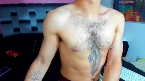 Snapshot of piggy_eddy chatting on 01-14-25, 01:17 Eddy Brock... Its a pleasure to talk to... online show from 01-14-25, 01:17