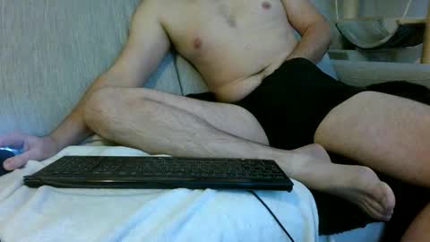 Snapshot of piiair331 chatting on 10-12-25, 05:28 piiair33 online show from 10-12-25, 05:28