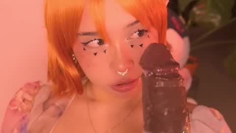 Snapshot of piinkcat chatting on 03-16-26, 05:44 Emi online show from 03-16-26, 05:44