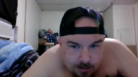 Snapshot of pika05777 chatting on 05-26-26, 08:10 pika05777 online show from 05-26-26, 08:10