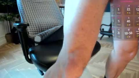 Snapshot of piknikilla chatting on 12-17-25, 09:37 Piknikilla online show from 12-17-25, 09:37