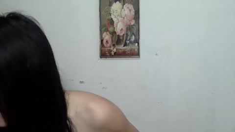 Snapshot of pilipinapetite_jerica chatting on 05-31-26, 01:25 jerica online show from 05-31-26, 01:25
