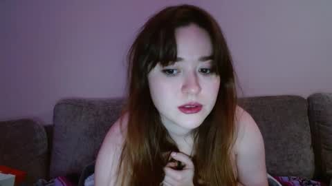 PilloGoddess online show from 01-05-25, 01:36
