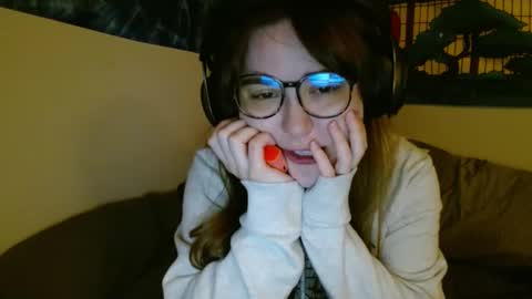 PilloGoddess online show from 01-25-25, 06:55