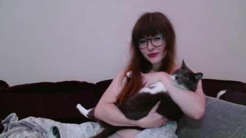 PilloGoddess online show from 02-07-25, 11:01
