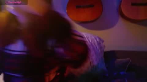 Snapshot of pillogoddess chatting on 12-23-25, 04:21 PilloGoddess online show from 12-23-25, 04:21