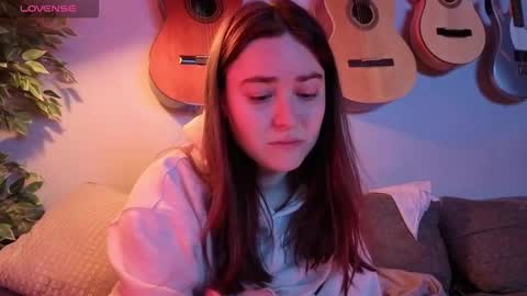 Snapshot of pillogoddess chatting on 01-10-26, 08:38 PilloGoddess online show from 01-10-26, 08:38