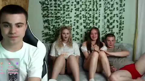 Snapshot of pillow_talkk chatting on 07-29-26, 08:51 Adam Alaria Alice Alex online show from 07-29-26, 08:51