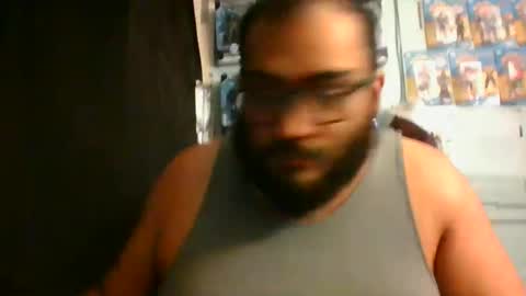 Snapshot of pimpinmoerules chatting on 12-31-24, 11:39 gordito sexy online show from 12-31-24, 11:39