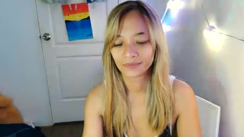 pinay beauty14 online show from 02-19-25, 11:04