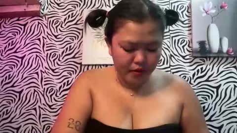 Snapshot of pinay_feb chatting on 12-02-25, 01:33 Hot Feb online show from 12-02-25, 01:33