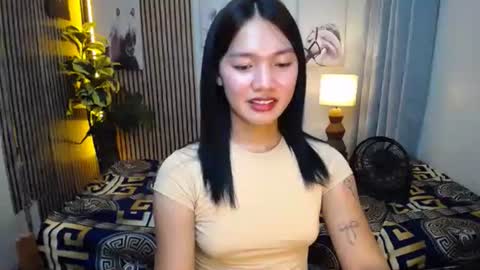 Snapshot of pinay_shenna chatting on 09-08-25, 04:06 Shenna online show from 09-08-25, 04:06