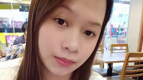 Snapshot of pinay_tulips chatting on 02-22-26, 12:26 Tulips online show from 02-22-26, 12:26