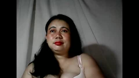 pinaymama12345 online show from 10-20-25, 11:38