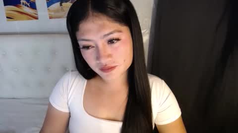 Snapshot of pinaymelanie chatting on 06-01-26, 10:44 pinaymelanie online show from 06-01-26, 10:44