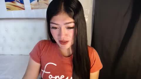 Snapshot of pinaymelanie chatting on 06-08-26, 10:21 pinaymelanie online show from 06-08-26, 10:21