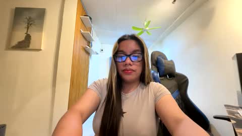 Snapshot of pinaymistress69 chatting on 02-13-26, 03:02 Im chikana online show from 02-13-26, 03:02