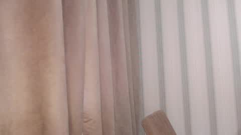       online show from 04-07-26, 06:47