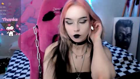 Snapshot of pineapple_dope chatting on 02-24-26, 11:14 Nancy online show from 02-24-26, 11:14