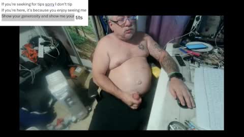 pini_z online show from 02-11-25, 08:42