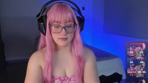 Snapshot of pink_angell chatting on 02-11-25, 02:57 Emilly Santis online show from 02-11-25, 02:57