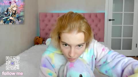 Snapshot of pink_lila18 chatting on 10-27-25, 08:40 pink_lila18 online show from 10-27-25, 08:40