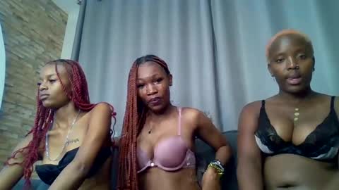 pinkyy online show from 07-09-26, 09:52