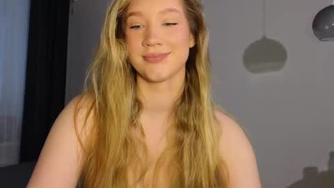   online show from 11-10-25, 03:05