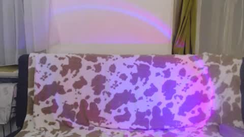 Sony online show from 03-08-26, 07:17