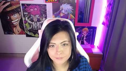 pink_yuii online show from 01-26-25, 03:06