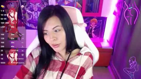 pink_yuii online show from 02-27-25, 11:48