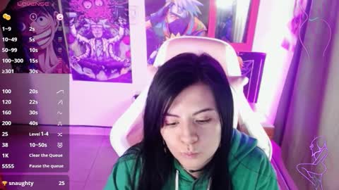 pink_yuii online show from 03-08-25, 05:17